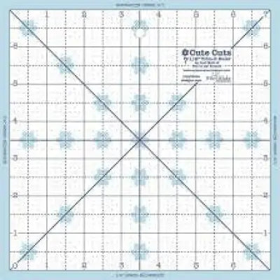 Lori Holt Cute Cuts™ Trim-it™ Ruler 7 1/2’’ x 743365